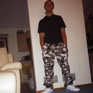 Meet your Posher, Malik