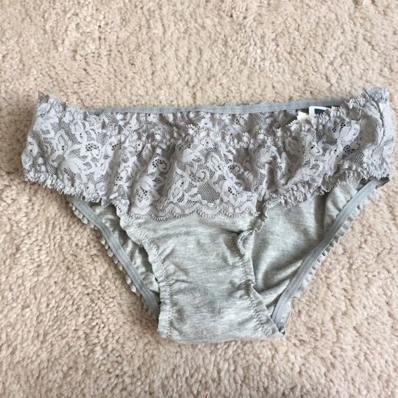 gilly hicks pants