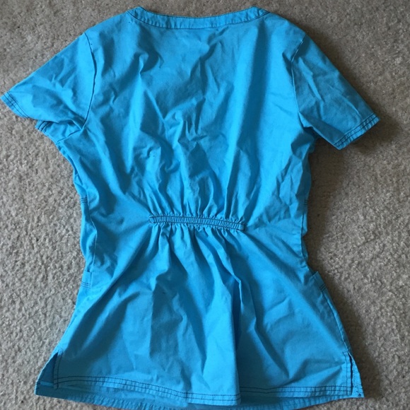 Scrub top - Picture 2 of 2