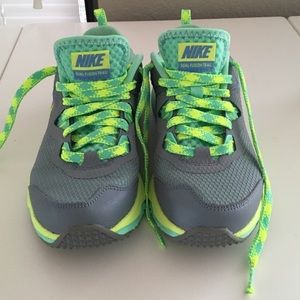 nike dynamic support lunarlon