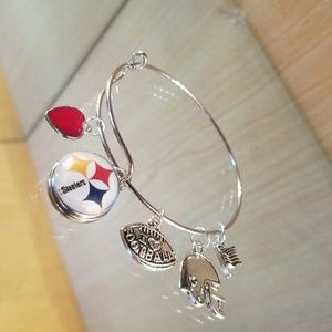 Pittsburgh Steelers charm bracelet