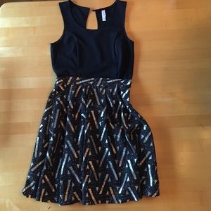 Black and gold dress.