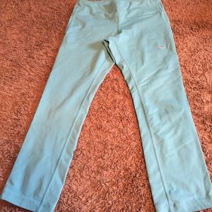 Nike dri fit capri leggings