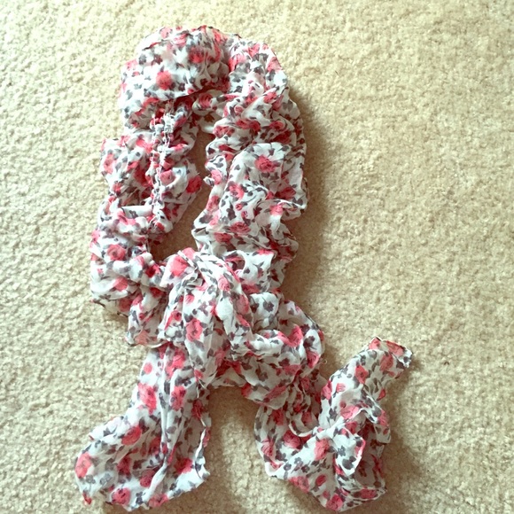 Floral print scarf - Picture 1 of 1