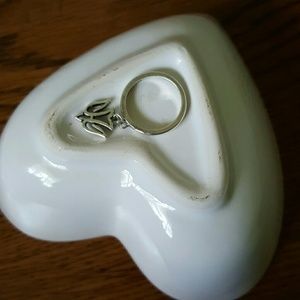 James avery Dove