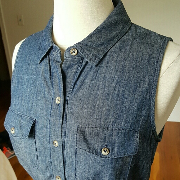 Chambray Denim Dress -SIZE MEDIUM - Picture 3 of 3