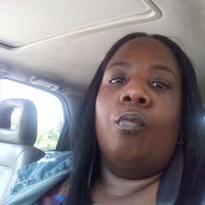 Meet your Posher, Adrian