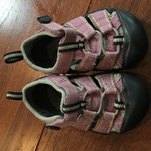 Keen toddler shoes