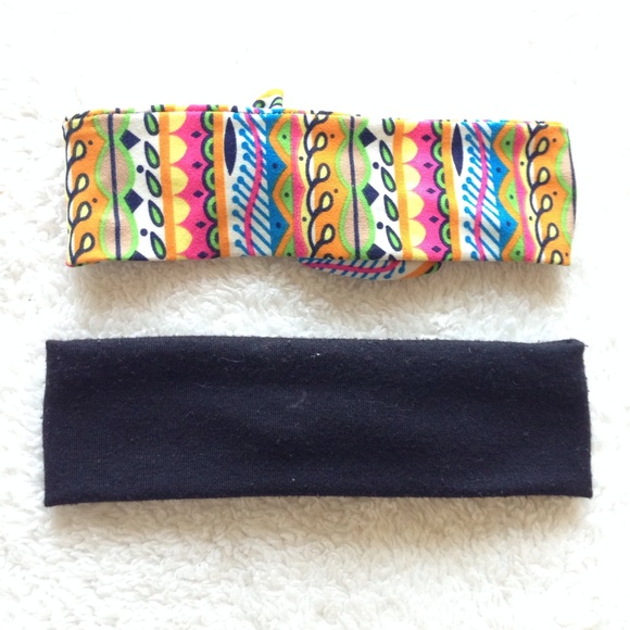 Two headbands - Picture 2 of 4