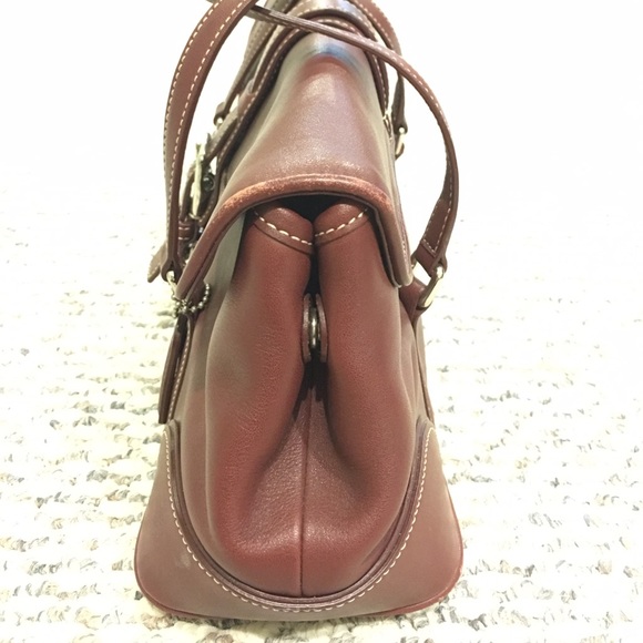 Authentic Coach maroon leather satchel bag - Picture 2 of 2