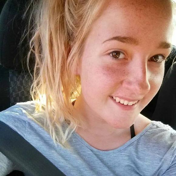 Meet your Posher, Charlotte