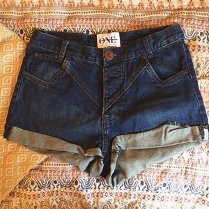 one teaspoon hawks // made for FP