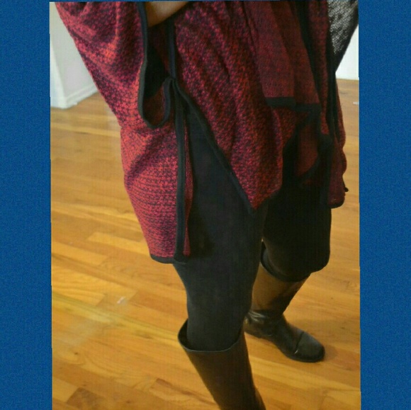 💕LAST TWO💕BURGUNDY BLACK MARLED CARDIGAN - Picture 3 of 3