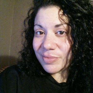 Meet your Posher, Mariely