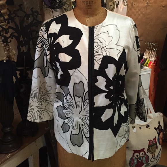 ❤️ Chicos Fancy Blazer Jacket ❤️