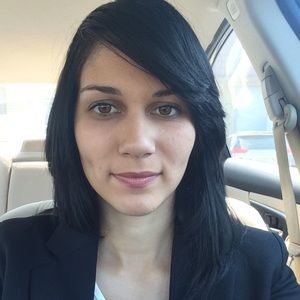 Meet your Posher, Jennifer