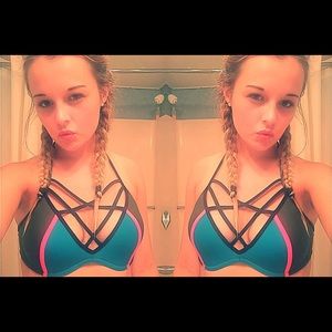 Meet your Posher, Cassie