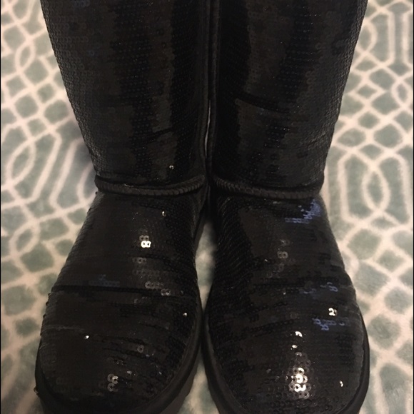 Black Sequin Classic Short UGGs