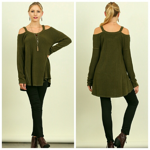 Perfect Open Shoulder Top - Picture 2 of 2