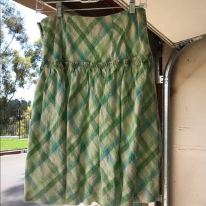 Very feminine day skirt