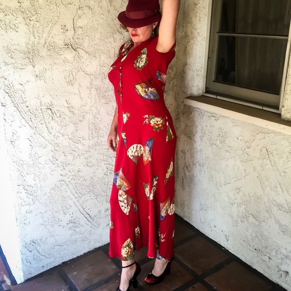 Vintage Scarlet Red Fan Dress - Picture 3 of 4