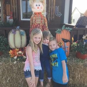 Meet your Posher, Crystal