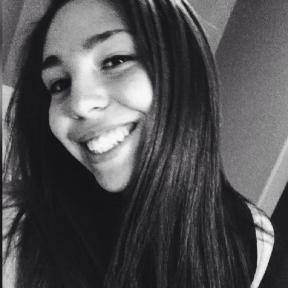 Meet your Posher, Emily