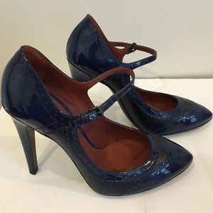 Bottega Veneta Shoes! These are a real find!!