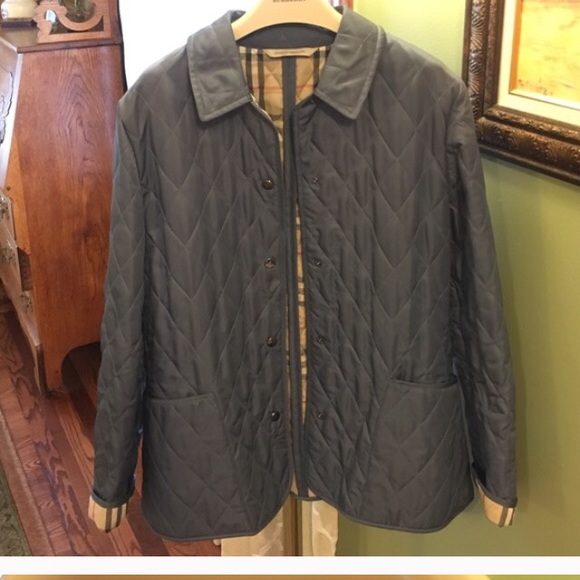 Burberry jacket size small