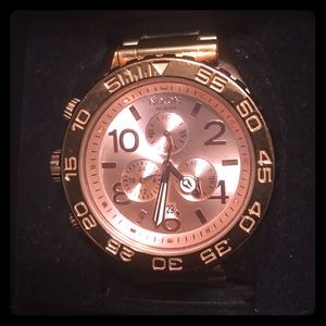 Nixon Minimize 42-20 Chrono Watch