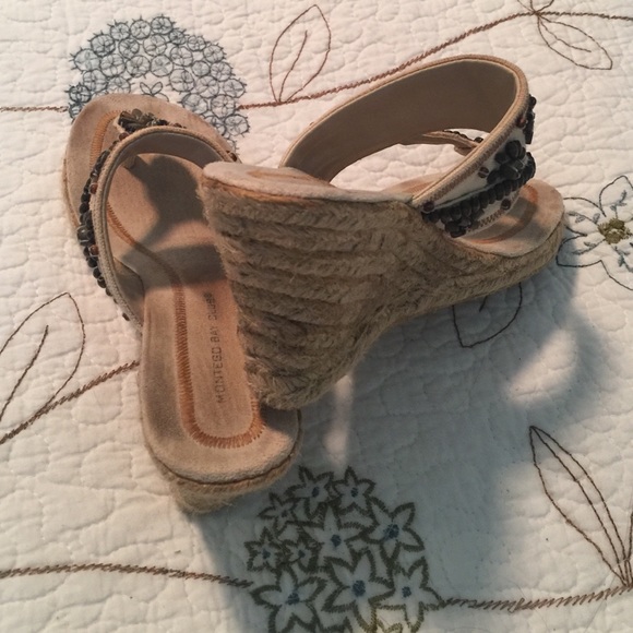 Sandals - Picture 4 of 4