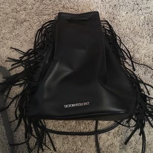 Meet your Posher, Poopsy