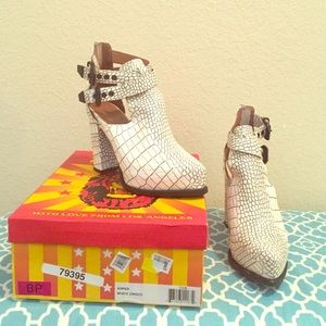 Jeffery Campbell white crocodile heels