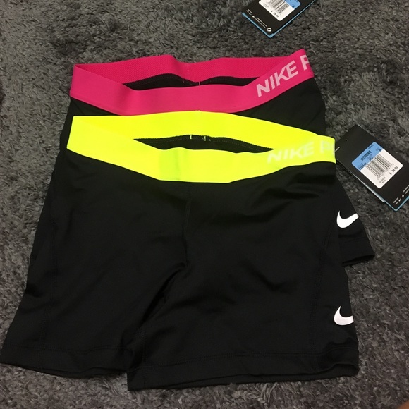 BUNDLE Nike Pro Spandex