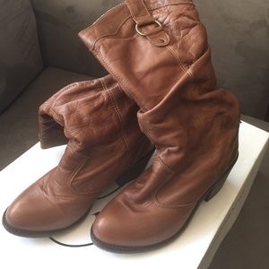 Brown Steve Madden cowboy style boot