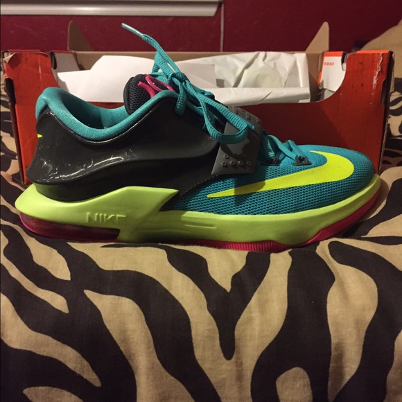 Brand new KDs 3 1/2