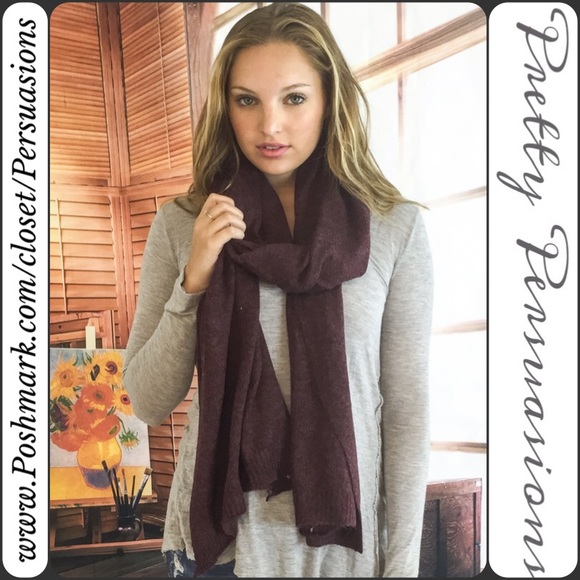 NWT Burgundy Cozy Knit Scarf - Picture 2 of 4