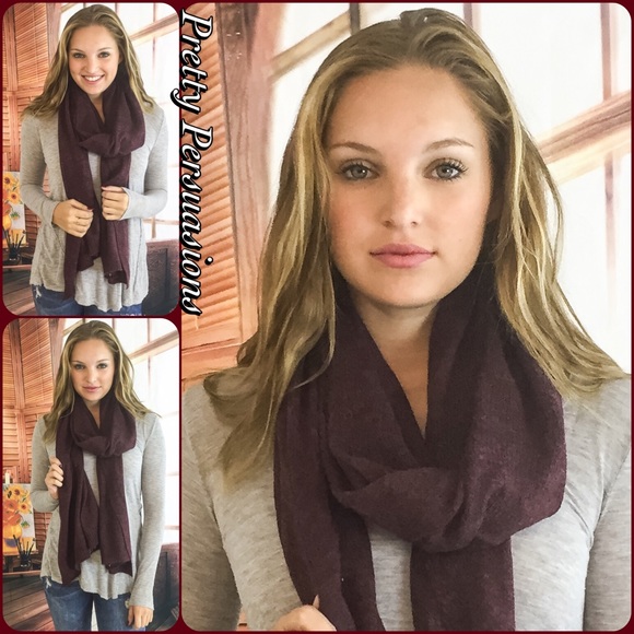 NWT Burgundy Cozy Knit Scarf - Picture 3 of 4