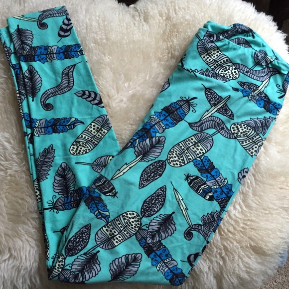 Tc unicorn turquoise feather print