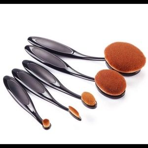 5 pcs Oval Foundation Brushes Set