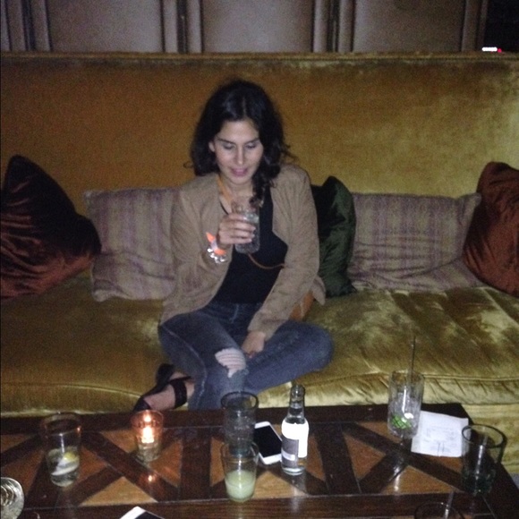 Meet your Posher, Ashley