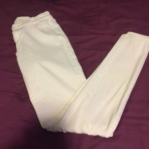 Very light pink skinny jeans