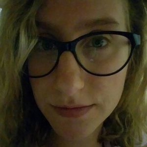 Meet your Posher, Kelley