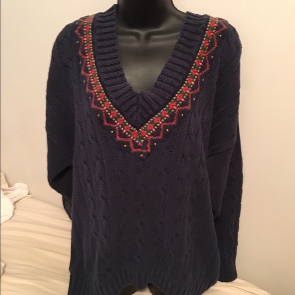 Pretty v-neck sweater