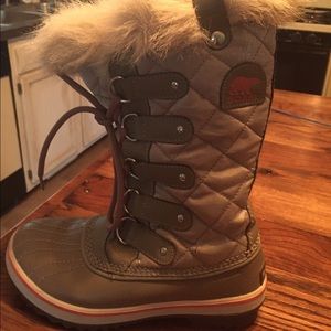 Sorel-Tofino Organza Boot size US 5.5