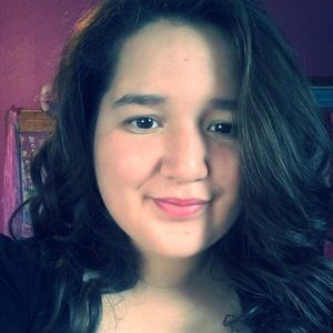 Meet your Posher, Elisa