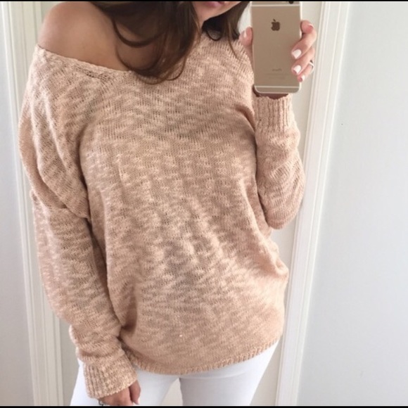 ❗️SOLD❗️✨ SOFT BLUSH KNITTED SWEATER - NWT✨ - Picture 3 of 4