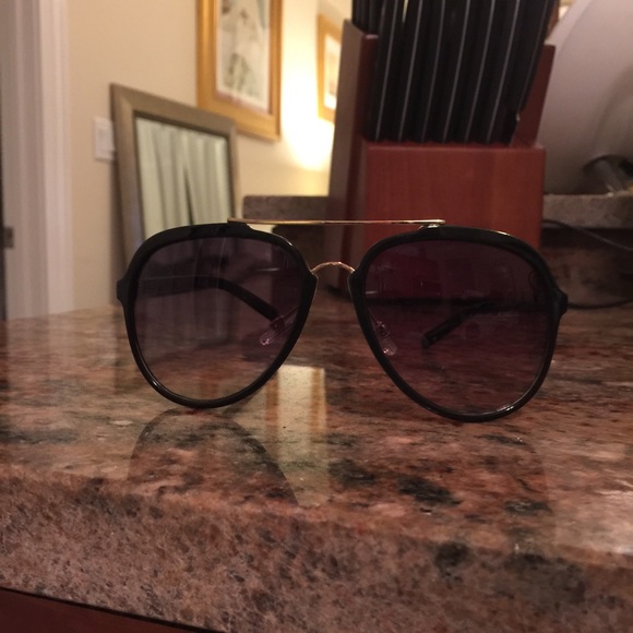 Sun glasses