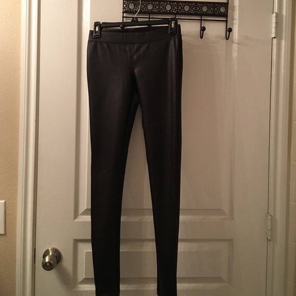 Express. Pleather legging