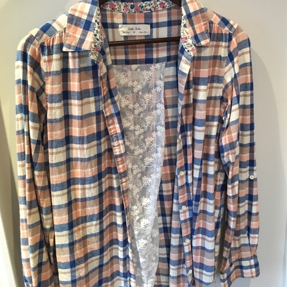 Flannel with lace cutout in the back